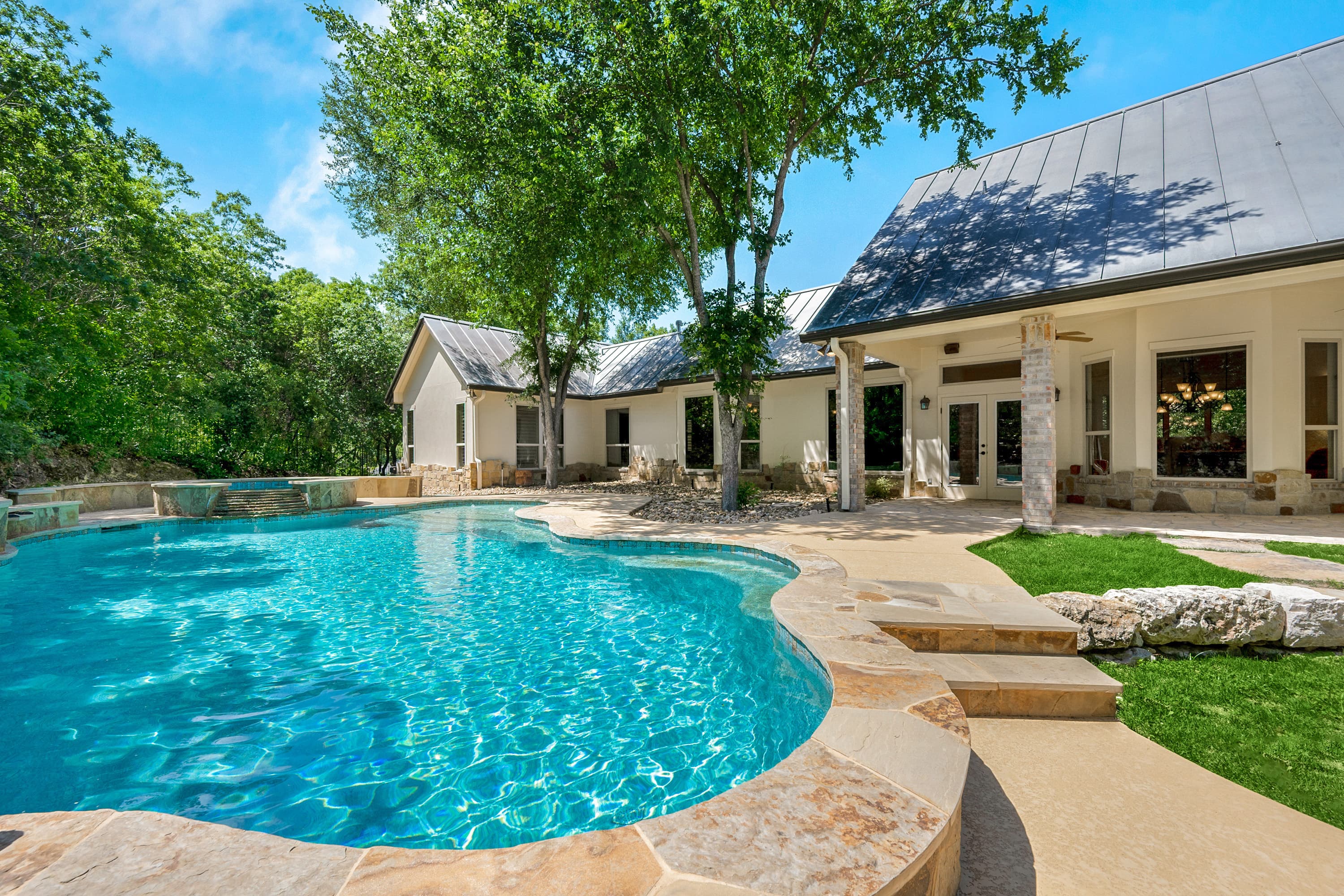Pool, Spa & Patio